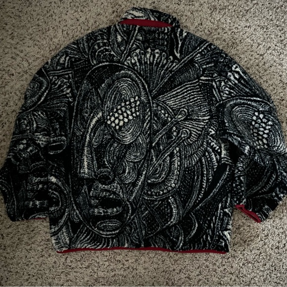 Shredders Digest line art fleece - Picture 2 of 5